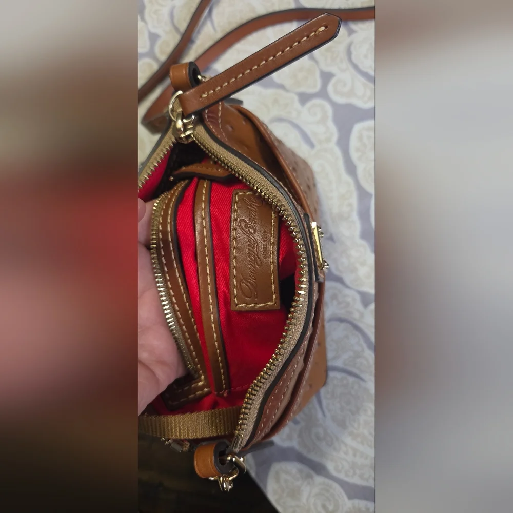 DOONEY & BOURKE  Camel Ostrich-Embossed Crossbody 100% Leather Purse NWOT - Picture 8 of 15